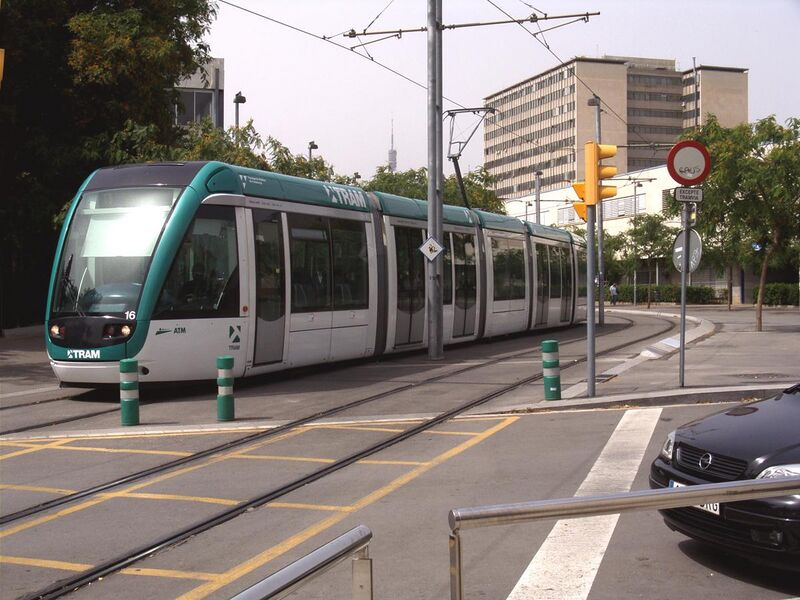 File:Barcelona Tram 01.jpg