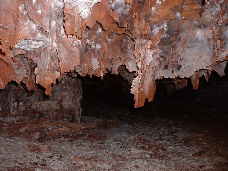 File:Cave Boxwork often call cratework when this large. WInd Cave.JPG