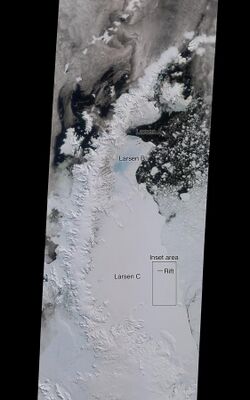 PIA21581 - NASA's MISR Tracks Growth of Rift in the Larsen C Ice Shelf, Annotated Version.jpg