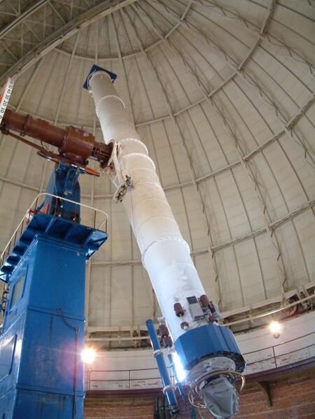 File:Yerkes 40 inch Refractor Telescope-2006.jpg
