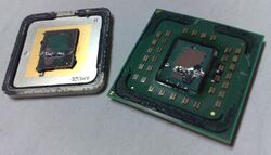 AMD Athlon 64 X2 6000+ (ADA6000IAA6CZ), heat spreader removed.jpg