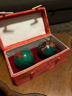 Baoding balls.jpg