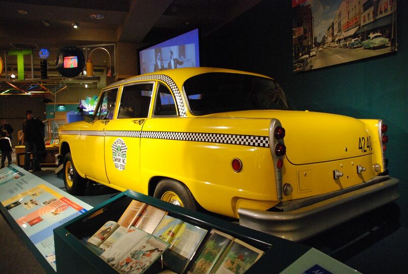 File:Checker Taxi -- Kalamazoo Valley Museum 022 (6780373162).jpg