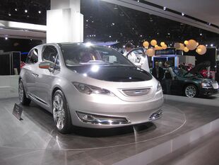 Chrysler 700C at NAIAS 2012 (6677996855).jpg
