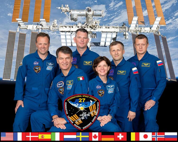 File:Expedition 27 crew portrait.jpg