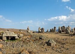 Karahunj - standing stones (5127916747).jpg