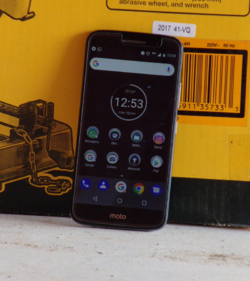 Motorola Moto M.png