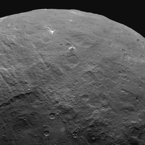 File:PIA19629-Ceres-DwarfPlanet-Dawn-2ndMappingOrbit-image52-20150606.jpg