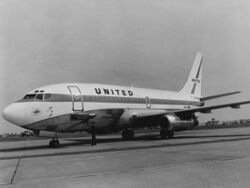 United Air Lines Boeing 737 (4589696059).jpg