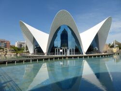 "l 'oceanographic " a valence - panoramio.jpg