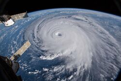 Dramatic Views of Hurricane Florence from the International Space Station From 9 12 (42828603210).jpg