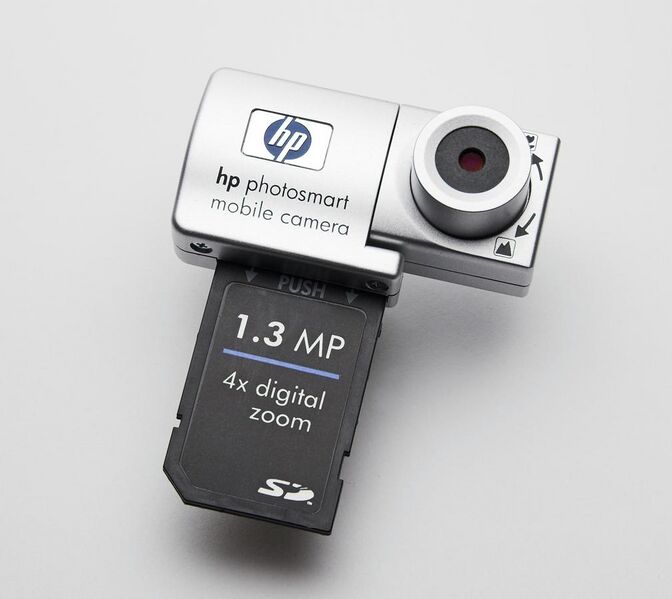 File:HP PhotoSmart SDIO Kamera.jpg