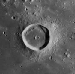 Kunowsky crater 4133 h1.jpg