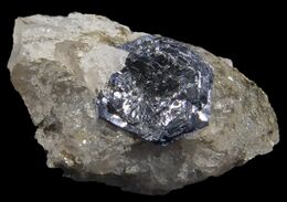 Molybdenite quebec2.jpg