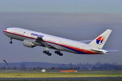 Boeing 777-200ER Malaysia AL (MAS) 9M-MRO - color.jpg
