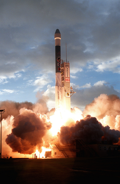 File:Deep Space 1 Launch.png