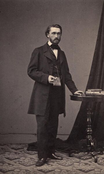 File:ETH-BIB-Dedekind, Julius Wilhelm Richard (1831-1916)-Portrait-Portr 11953.tif (cropped).jpg