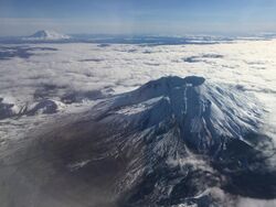 Mount Saint Helens from the air, with Mount Adams in background 02.jpg