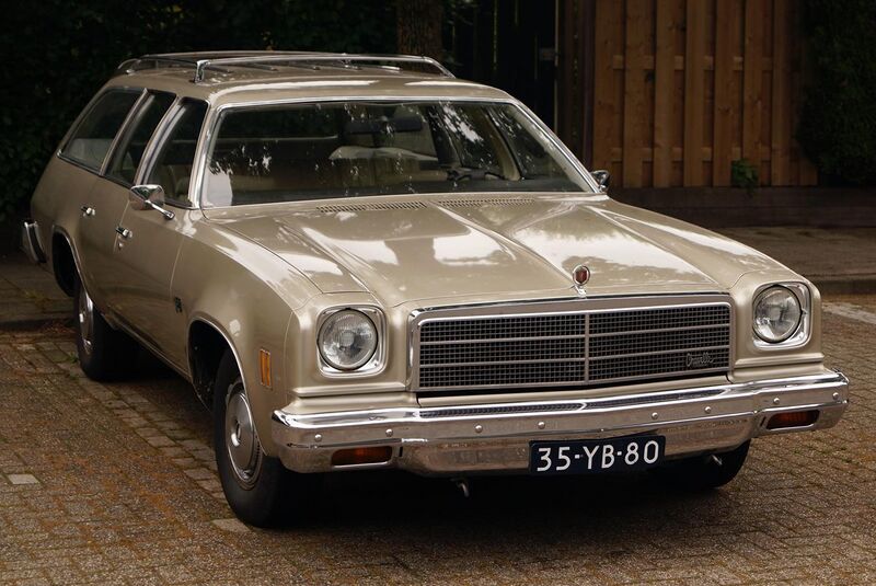 File:1974 Chevrolet Chevelle Malibu Estate (front).jpg