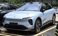 2023 NIO ES6 (front).jpg