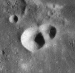 Ariadaeus crater 4090 h1.jpg