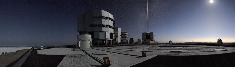 File:Early Morning on Paranal.jpg