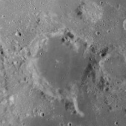 Maraldi crater AS17-M-1216.jpg