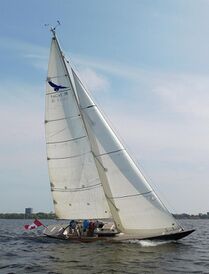 Eagle 38 sailboat 3335.jpg