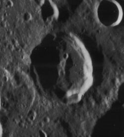 Urey crater 4165 h3.jpg