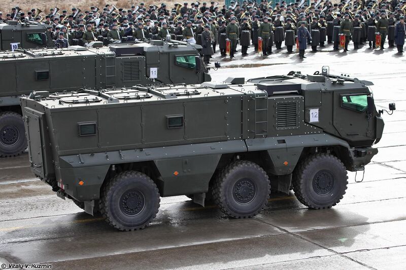 File:April 9th rehearsal in Alabino of 2014 Victory Day Parade (558-14).jpg