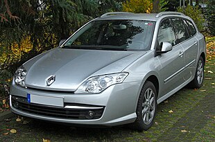 Renault Laguna III Grandtour (seit 2007) front MJ.JPG