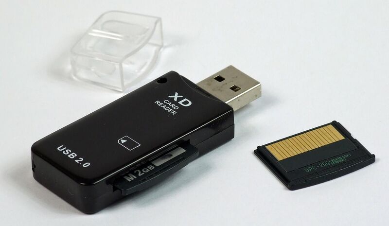 File:XD Card to USB adapter with cards.jpg