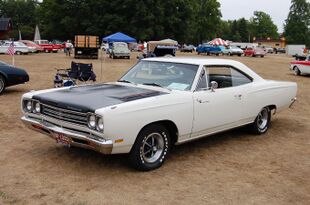 1969 Plymouth Road Runner (1144411128).jpg