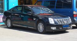 Cadillac SLS facelift 2 China 2012-04-28.jpg