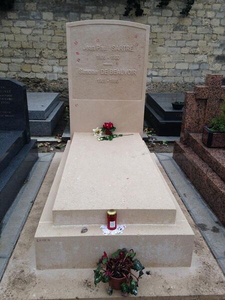File:Grave of Jean-Paul Sartre and Simone de Beauvoir 2016.jpg