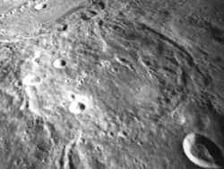 Hecateus crater AS15-M-2514.jpg