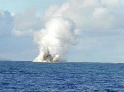 May 14 Kavachi eruption.jpg