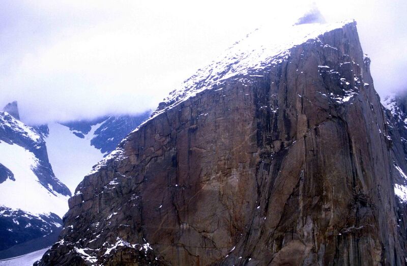 File:Mount Thor Peak 1997-08-07.jpg