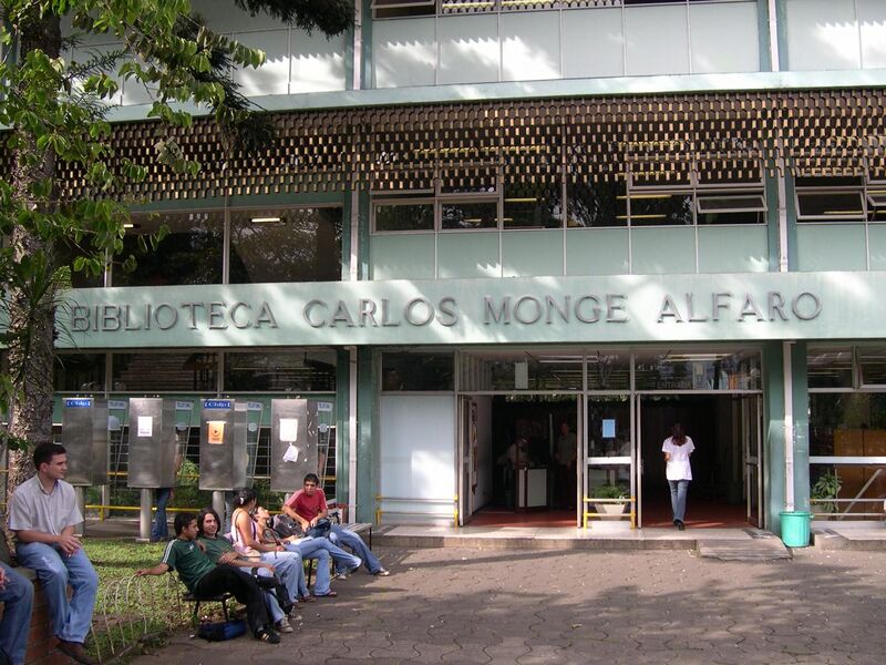 File:Biblioteca-Carlos-Monge-UCR.JPG