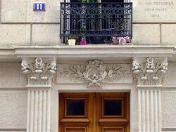 P1250123 Paris XIV rue Lecuirot n11 rwk.jpg