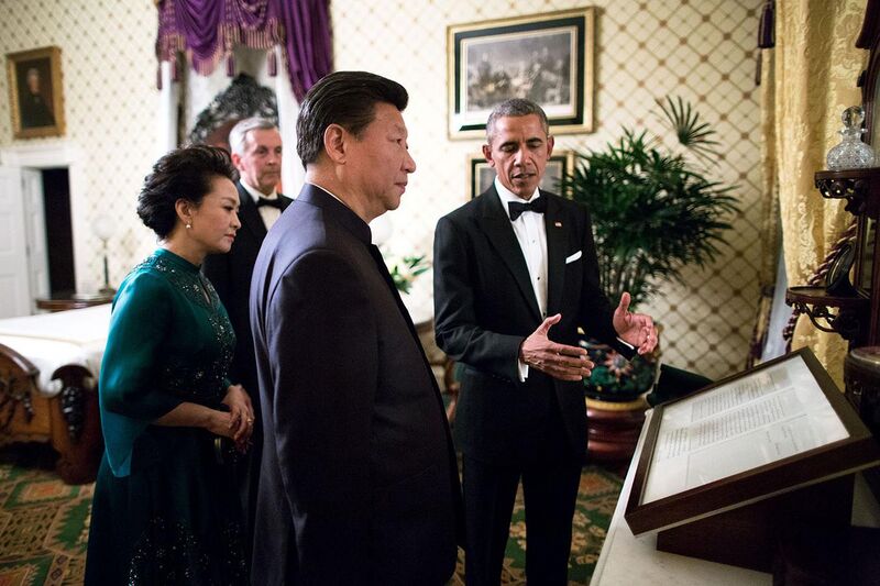 File:Peng Liyuan, Xi Jinping and Barack Obama in the Lincoln Bedroom.jpg