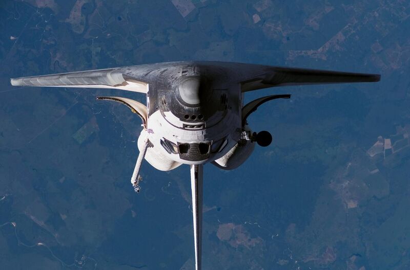 File:STS 117 overturned shuttle.jpg