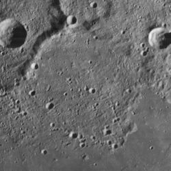 South crater 4164 h1.jpg