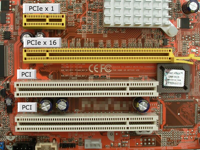 File:PCI und PCIe Slots.jpg