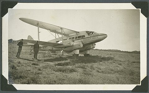A QEA De Havilland 86 at Mt. Isa, operating the Kangaroo Route circa 1937.