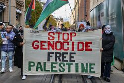 Stop the genocide, Free Palestine 023 Mielenosoitus palestiinalaisten tueksi (53274234547).jpg