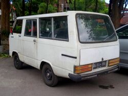 Daihatsu Hijet 1000 (belakang), Denpasar.jpg