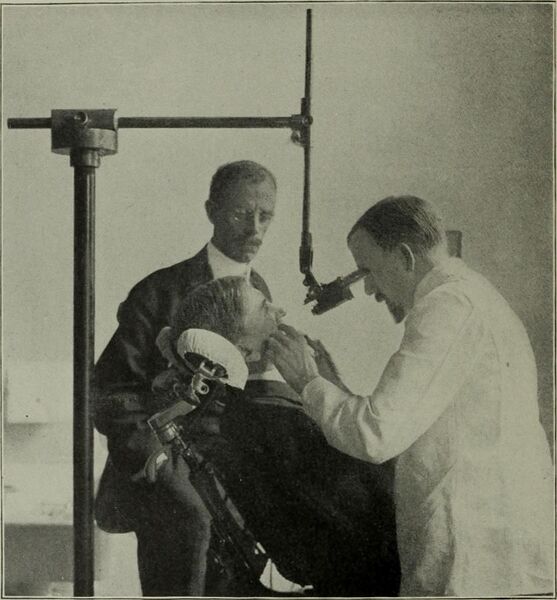 File:Microscope,The Dental cosmos (1907).jpg