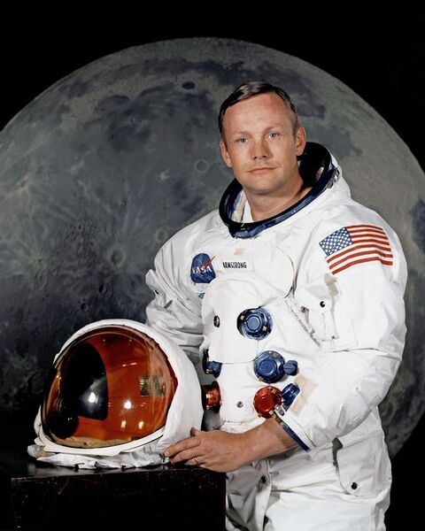 File:Neil Armstrong pose.jpg