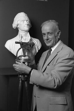 Silvio Bedini with bust of Thomas Jefferson 1981.jpeg